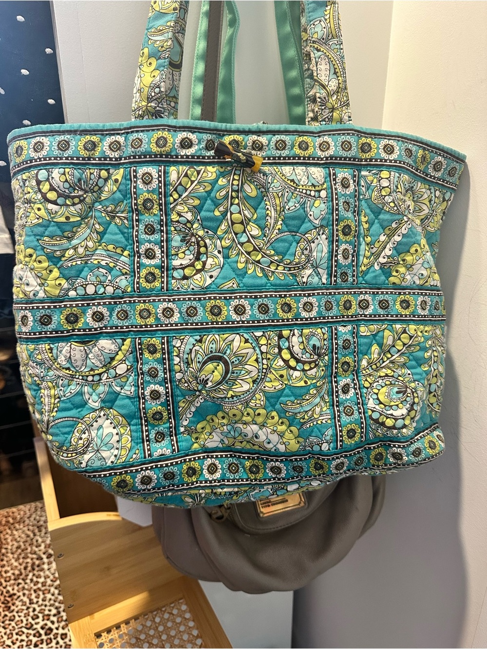 Vera Bradley Vintage/Retired Pattern Tote Vag